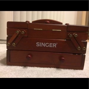 Singer Accordian Sawing Wood Box W 92 mini spools